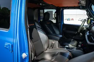 Jeep Gladiator 2023 4x4 Mojave 4 puertas Cabina Crew 5.0 pies SB