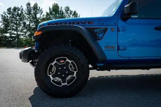 Jeep Gladiator 2023 4x4 Mojave 4 puertas Cabina Crew 5.0 pies SB