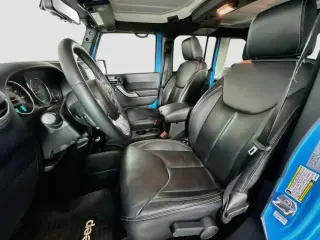 Jeep Wrangler Unlimited 2017 4x4 Sahara 4 puertas SUV