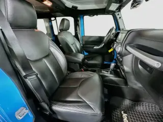 Jeep Wrangler Unlimited 2017 4x4 Sahara 4 puertas SUV