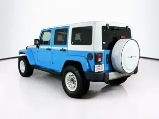 Jeep Wrangler Unlimited 2017 4x4 Sahara 4 puertas SUV