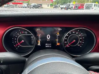 Jeep Wrangler Unlimited 2018 4x4 Rubicon 4 puertas SUV (lanzamiento a mitad de año)