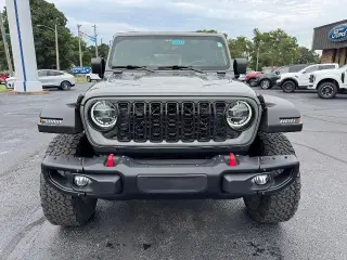 Jeep Wrangler Unlimited 2018 4x4 Rubicon 4 puertas SUV (lanzamiento a mitad de año)