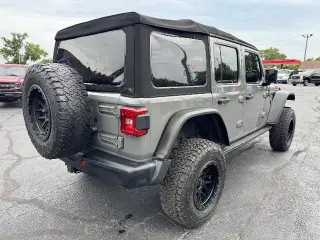 Jeep Wrangler Unlimited 2018 4x4 Rubicon 4 puertas SUV (lanzamiento a mitad de año)