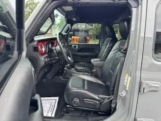 Jeep Wrangler Unlimited 2018 4x4 Rubicon 4 puertas SUV (lanzamiento a mitad de año)