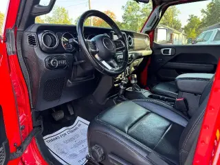 Jeep Wrangler Unlimited 2021 4x4 Altitud Alta 4 puertas SUV