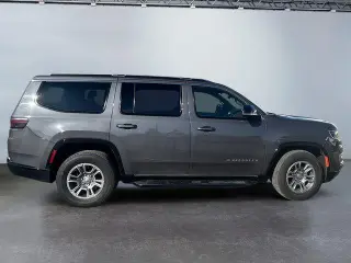 Jeep Wagoneer 2023 4x4 4 puertas SUV