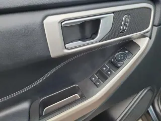 Ford Explorer 2023 XLT 4dr SUV