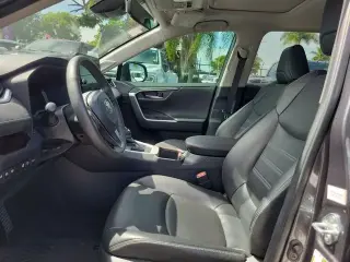 Toyota RAV4 2024 Limited 4dr SUV