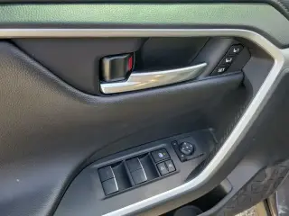 Toyota RAV4 2024 Limited 4dr SUV