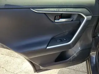 Toyota RAV4 2024 Limited 4dr SUV