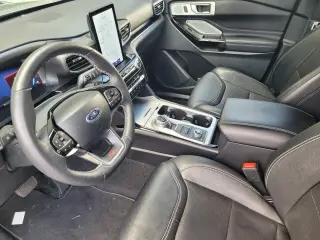 Ford Explorer 2024 AWD ST 4 puertas SUV