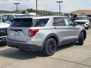 Ford Explorer 2024 AWD ST 4 puertas SUV