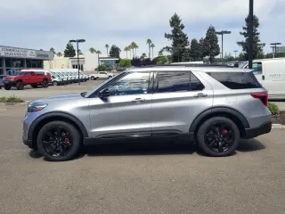 Ford Explorer 2024 AWD ST 4 puertas SUV