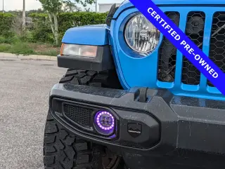 Jeep Gladiator 2021 4x4 Sport 4 puertas Crew Cab 5.0 pies SB