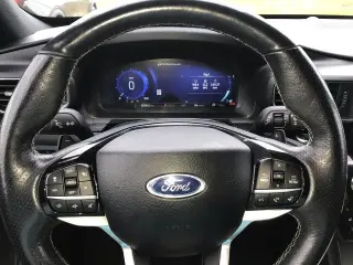 Ford Explorer 2022 AWD ST 4 puertas SUV