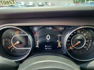 Jeep Wrangler 2018 4x4 Sport 2 puertas SUV (lanzamiento a mitad de año)