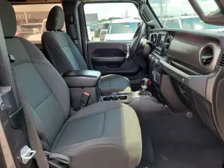 Jeep Wrangler 2018 4x4 Sport 2 puertas SUV (lanzamiento a mitad de año)