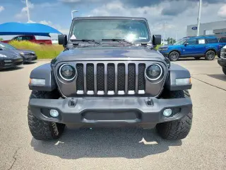 Jeep Wrangler 2018 4x4 Sport 2 puertas SUV (lanzamiento a mitad de año)