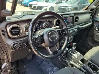 Jeep Wrangler 2018 4x4 Sport 2 puertas SUV (lanzamiento a mitad de año)