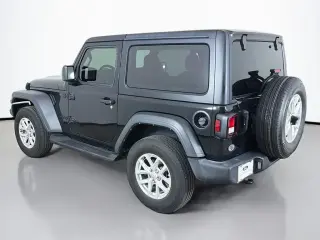Jeep Wrangler 2023 4x4 Sport 2 puertas SUV