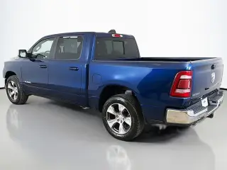 Ram 1500 2023 4x4 Laramie 4 puertas Cabina Crew 5.6 ft. SB Pickup