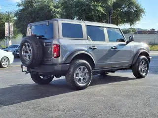Ford Bronco 2025 4x4 Big Bend 4 puertas SUV