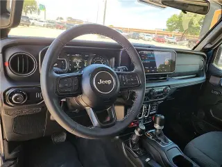 Jeep Wrangler 2025 4x4 Rubicon 4 puertas SUV