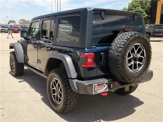 Jeep Wrangler 2025 4x4 Rubicon 4 puertas SUV