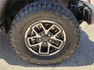Jeep Wrangler 2025 4x4 Rubicon 4 puertas SUV