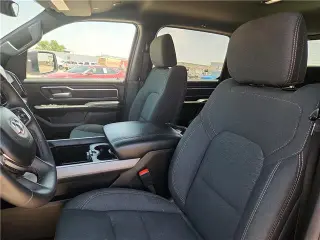 Ram 1500 2025 4x4 Lone Star Cabina Doble 4 puertas 5.6 pies. Pickup SB