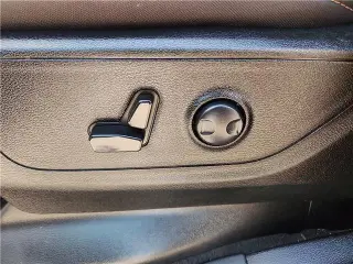 Ram 1500 2025 4x4 Big Horn Cabina Crew de 4 puertas, caja corta de 5.6 pies