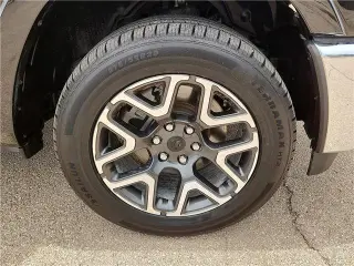 Ram 1500 2025 4x4 Laramie 4 puertas Cabina de equipo 5.6 pies. Pickup SB