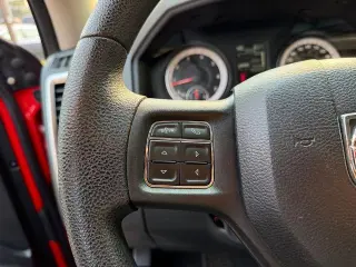Ram 1500 2016 4x4 SLT Cabina Cuádruple 4 puertas 6.3 ft. Caja Corta Pickup