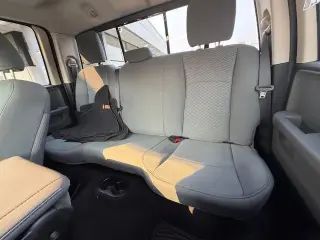 Ram 1500 2016 4x4 SLT Cabina Cuádruple 4 puertas 6.3 ft. Caja Corta Pickup