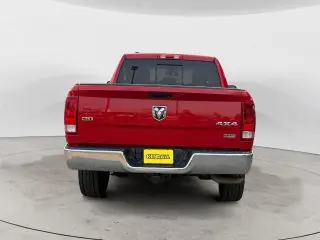 Ram 1500 2016 4x4 SLT Cabina Cuádruple 4 puertas 6.3 ft. Caja Corta Pickup