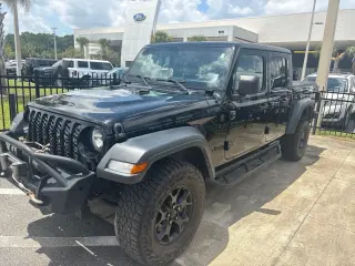 Jeep Gladiator 2023 4x4 Sport 4 puertas Cabina Crew 5.0 pies. SB