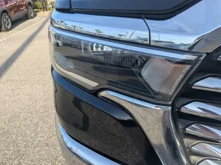 Ram 1500 2025 4x4 Laramie 4 puertas Cabina Crew 5.6 pies. Pickup SB