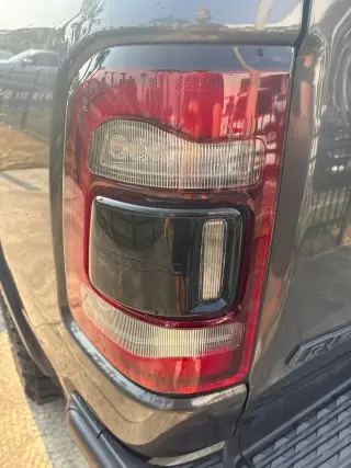Ram 1500 2024 4x4 Rebel 4 puertas Cabina Crew 5.6 pies. Pickup SB