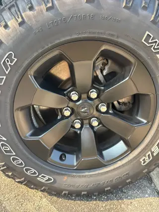 Ram 1500 2024 4x4 Rebel 4 puertas Cabina Crew 5.6 pies. Pickup SB