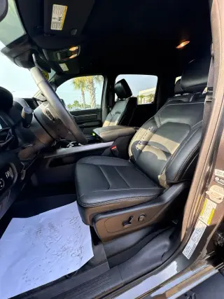 Ram 1500 2024 4x4 Rebel 4 puertas Cabina Crew 5.6 pies. Pickup SB