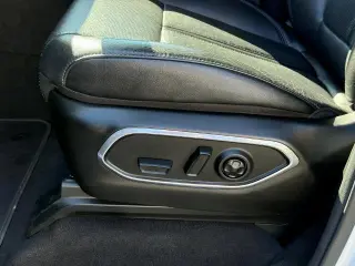 Jeep Wagoneer 2024 4x4 Serie II 4 puertas SUV