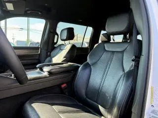 Jeep Wagoneer 2024 4x4 Serie II 4 puertas SUV