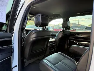 Jeep Wagoneer 2024 4x4 Serie II 4 puertas SUV