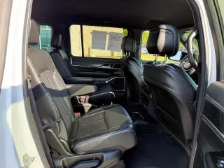 Jeep Wagoneer 2024 4x4 Serie II 4 puertas SUV