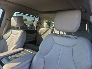 Jeep Wagoneer 2023 4x4 Serie II 4 puertas SUV