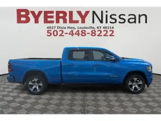 Ram 1500 2022 4x4 Laramie 4 puertas Cabina Crew 6.4 pies. Pickup SB