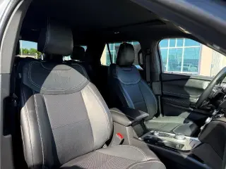 Ford Explorer 2023 AWD ST 4 puertas SUV
