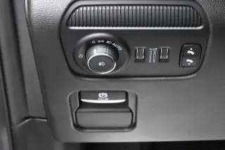 Jeep Wagoneer 2023 4x4 Serie II 4 puertas SUV