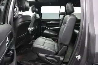 Jeep Wagoneer 2023 4x4 Serie II 4 puertas SUV